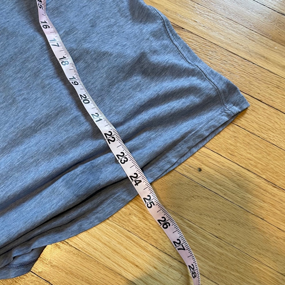 Lululemon Love Tank Pleated Heathered Blue Racerback Size 8 - Picture 10 of 10
